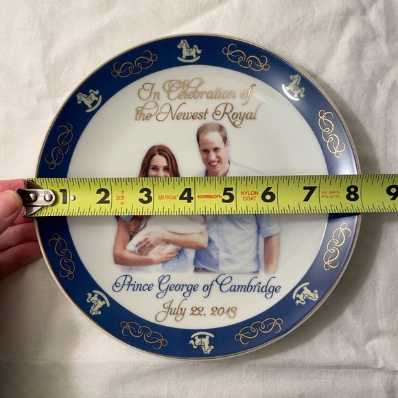 Royalty Plate and Tote Prince George’s Birth - Picture 6 of 12